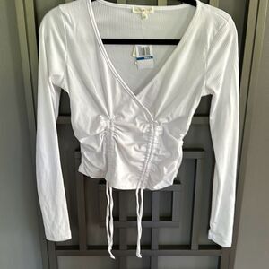 NWT Ultra Flirt white knit ribbed long sleeve ruched bottom top size S